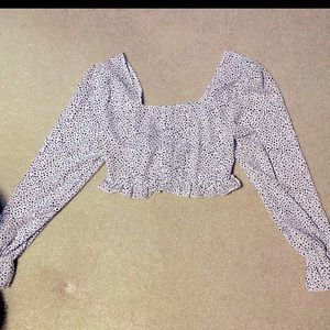 Cropped dotted long sleeve